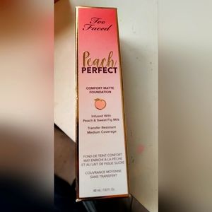 Too Faced Peach Perfect Comfort Matte Foundation